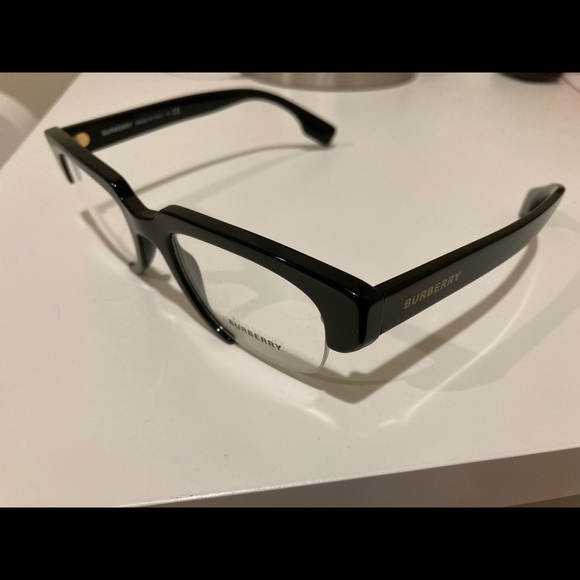 Brand New Burberry Glasses Frames - Picture 3 of 4